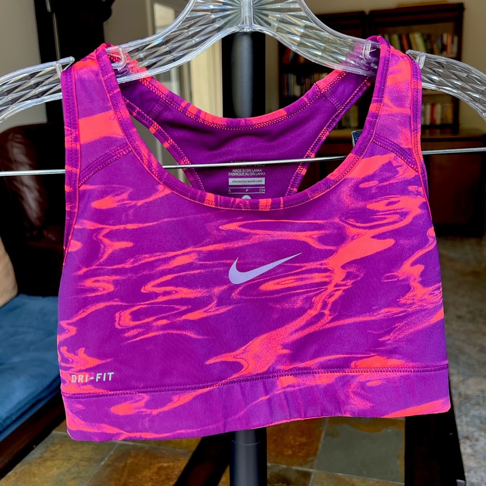 New Nike Sports Bra